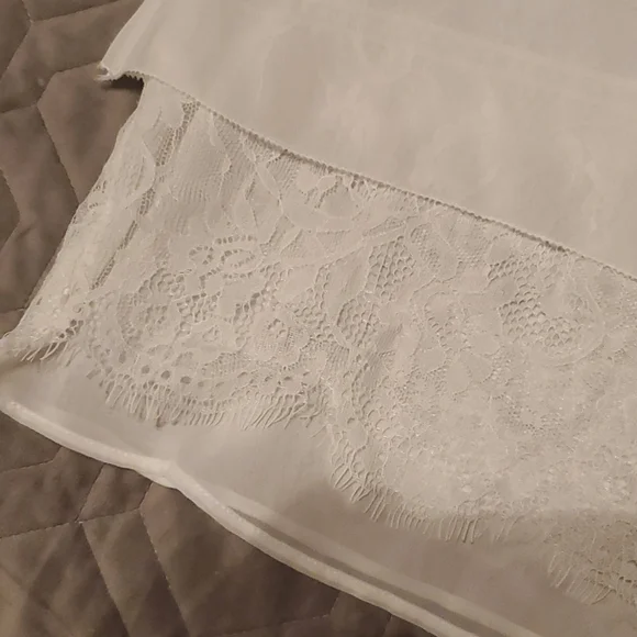 EUC like new white CK blouse - Picture 2 of 7